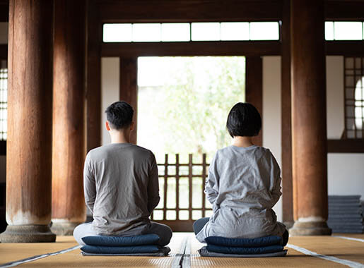 Inspiring -Zen meditation with the Guidance of Nanzenji Temple-